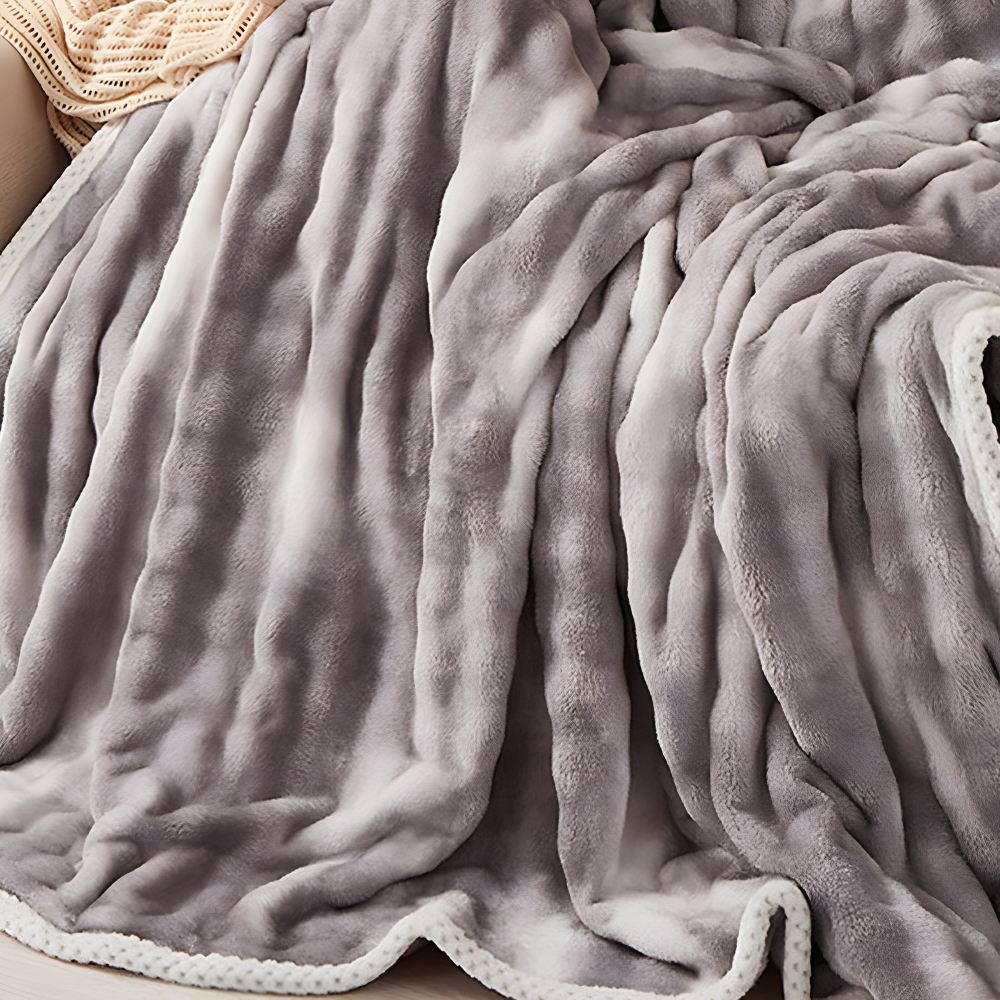 Fluffy - Plush Kuscheldecke aus Polyester 100x150–200x230 cm