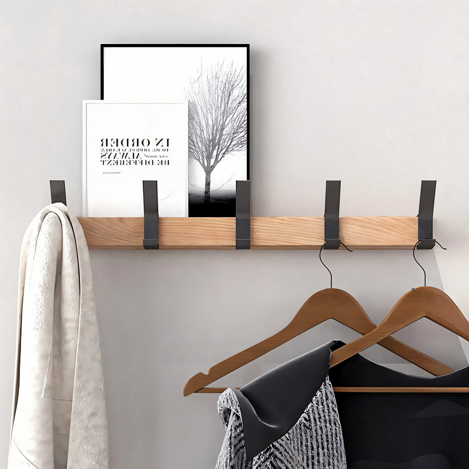HookMov - Multifunktionale Wandgarderobe aus Holz mit 5