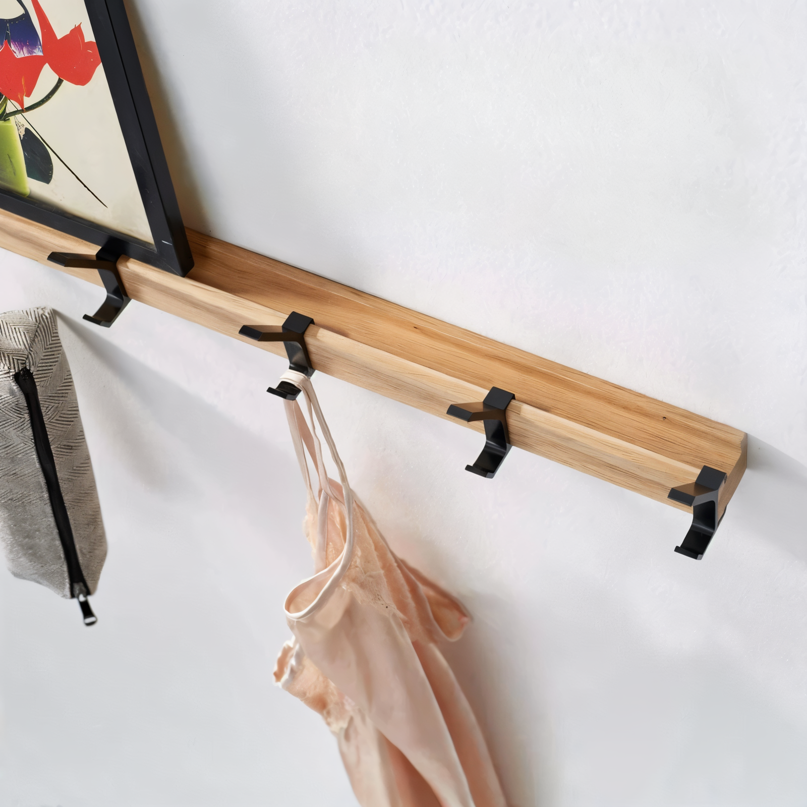 HookMov - Multifunktionale Wandgarderobe aus Holz mit 5