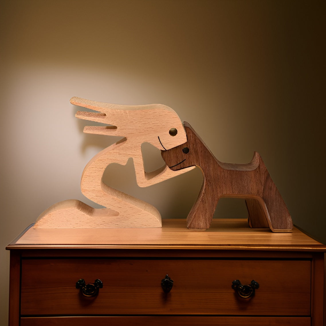 Paws - of Love - Handgefertigte Holzskulptur Mensch & Hund