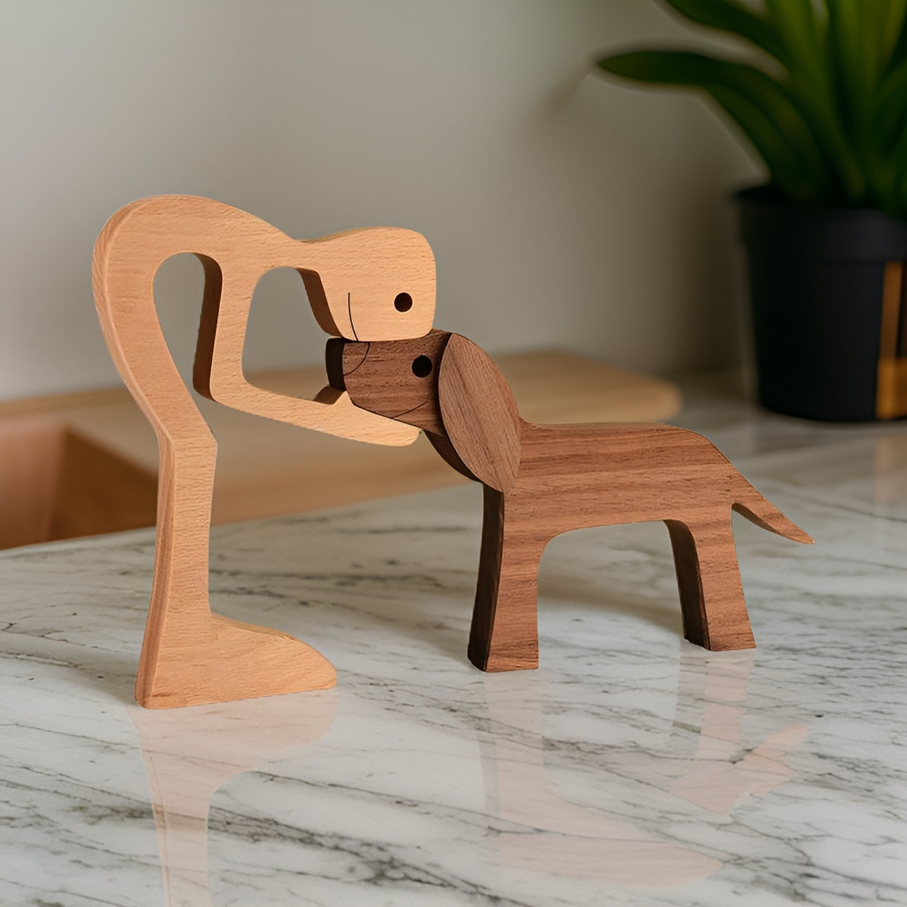 Paws - of Love - Handgefertigte Holzskulptur Mensch & Hund