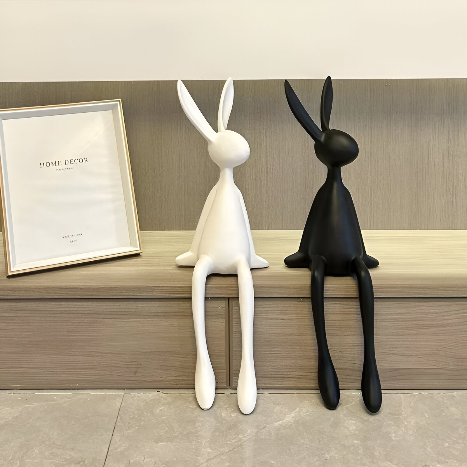 ResinLux - Osterhase - Osterhase Deko sitzend aus Harz 18–50