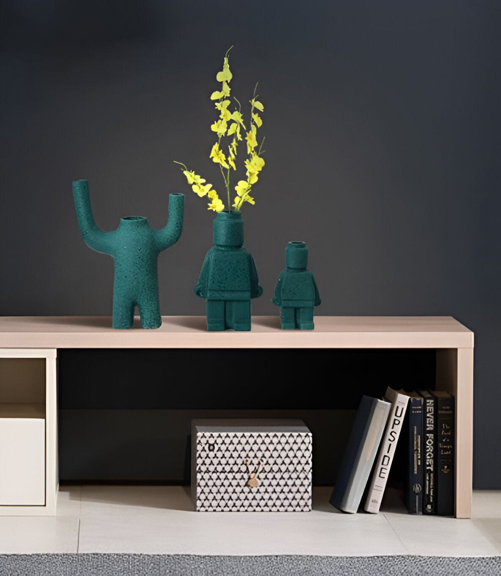 Innovative Gemauerte Pflanzgefäße im Roboterdesign - Dekorativ Lego Ornament für den Innen- und Außenbereich