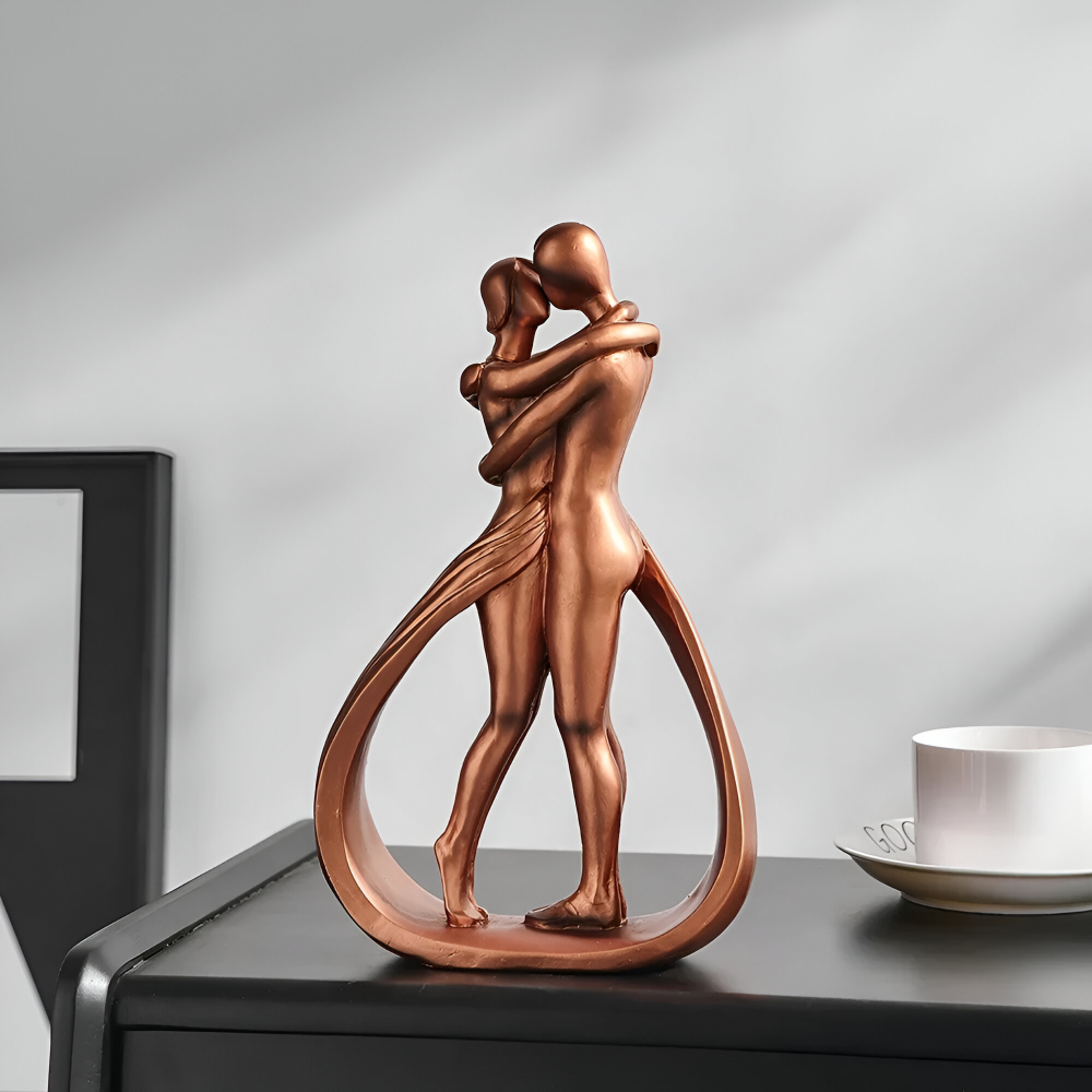 Pärchenfigur - Paar aus Harz rotbronze