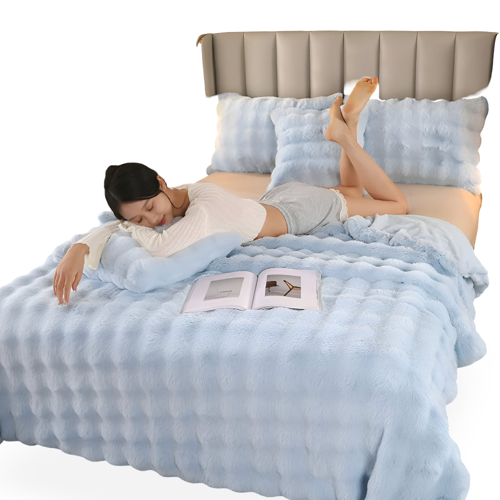 PlushPerfection - Fleecedecke kariert aus Kunstfell,