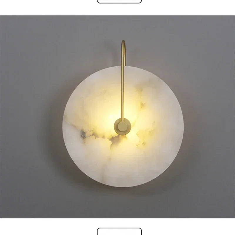 Flanca - LED-Wandleuchte im Monddesign