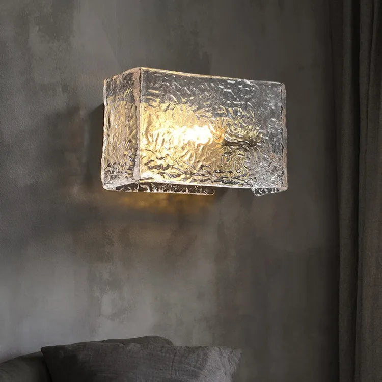 Postmoderne - Kupfer-Wandleuchte mit Klarglas