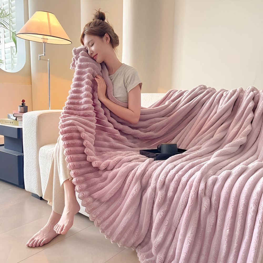 Fleece - Kuscheldecke gestreift aus Polyester
