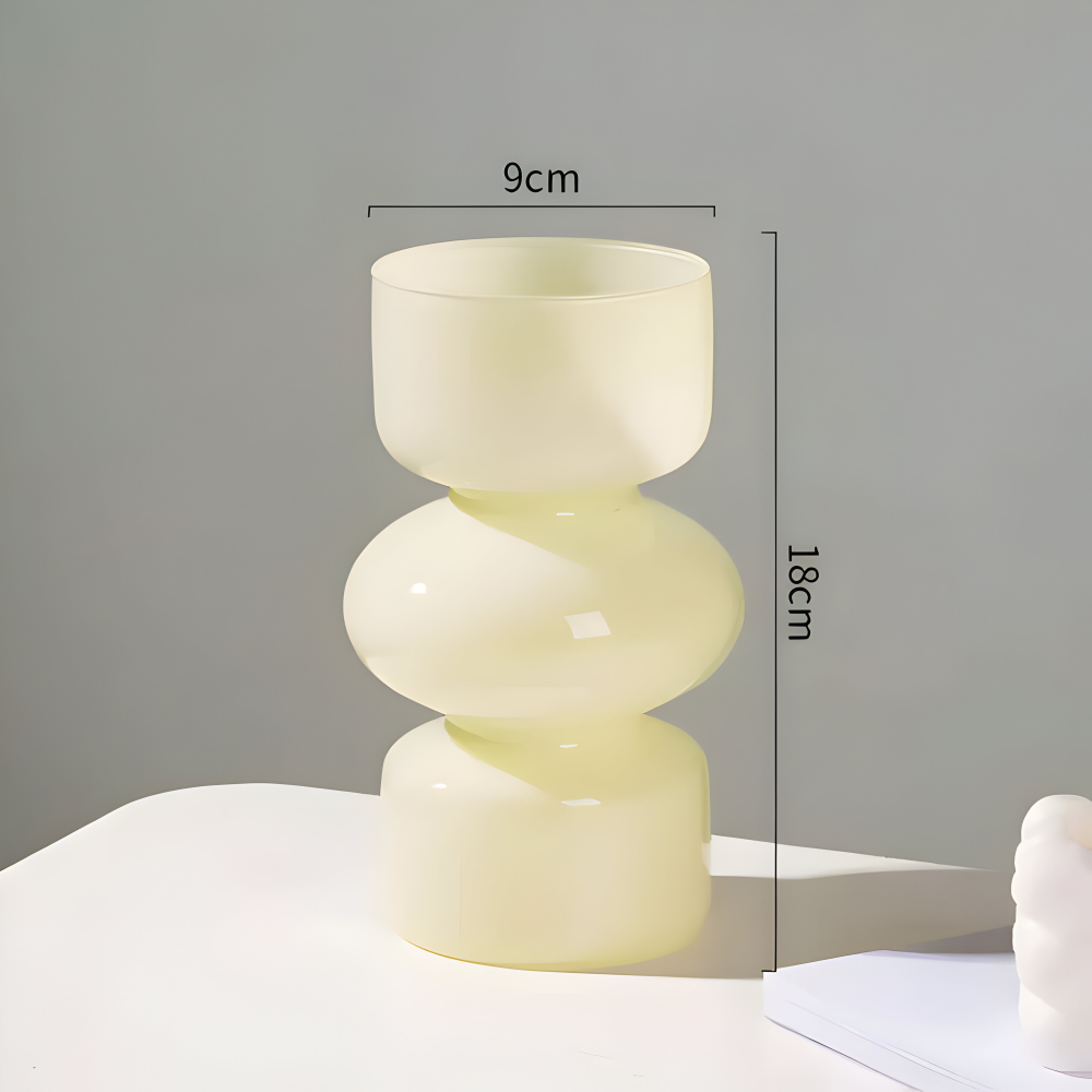 Vielseitige Nordic Glasvasen in verschiedenen Farben für stilvolle Dekoration