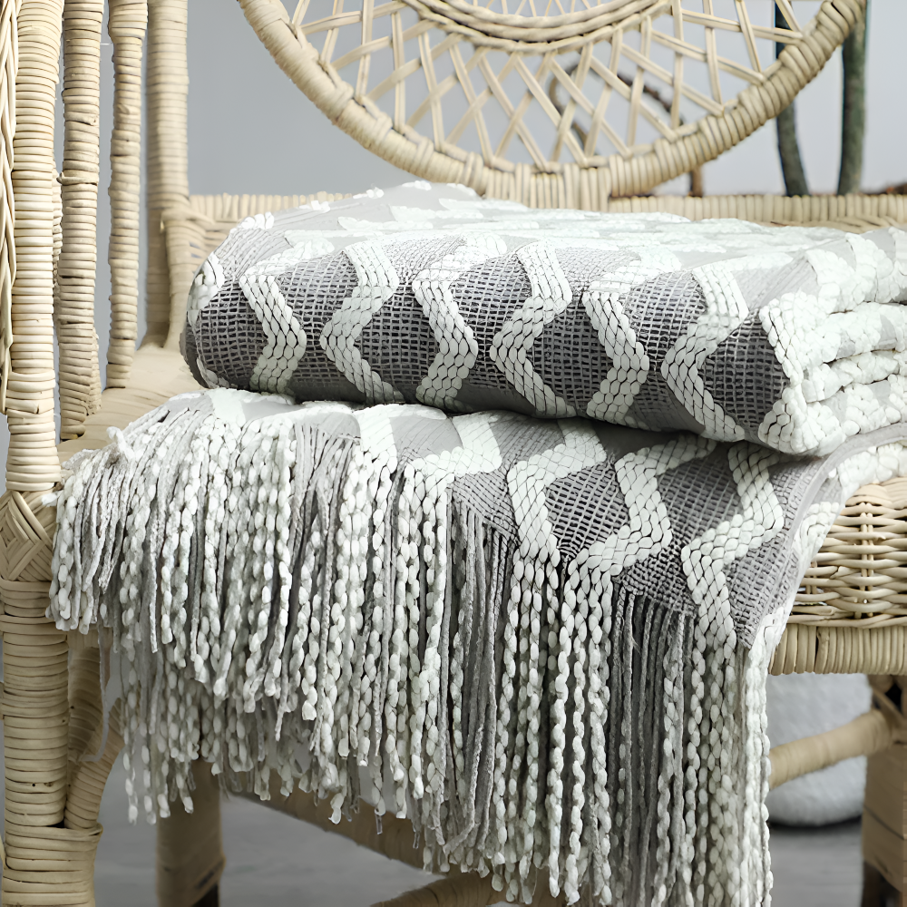 Wavi - Plaid - Kuscheldecke Boho Wellenmuster mit Quasten
