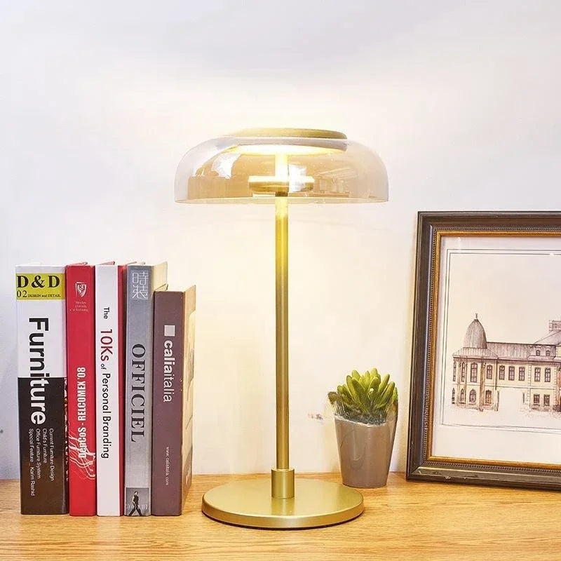 Quelix - Designer-Tischleuchte aus Glas mit LED