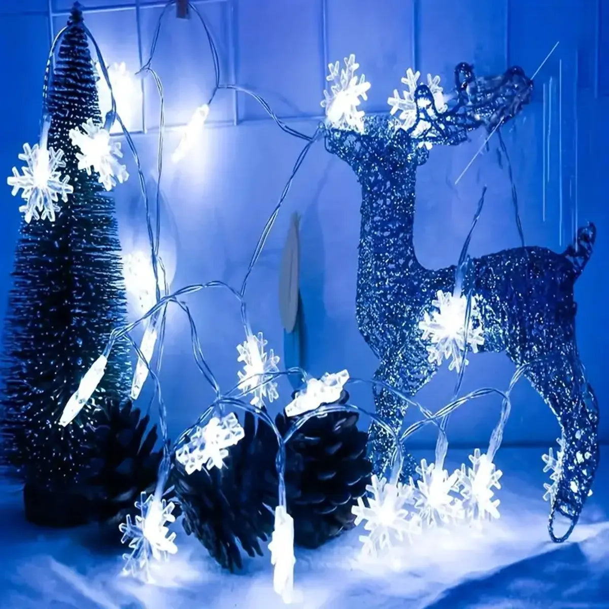 Feeria - LED-Schneeflocken-Lichterkette, batteriebetrieben