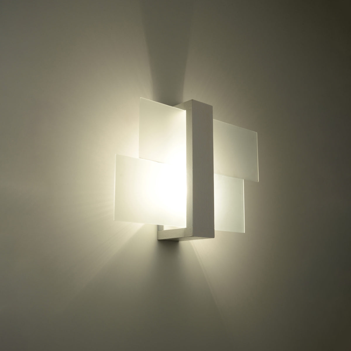 FENIKS - 1 Wandleuchte, weiß, aus Holz und Glas