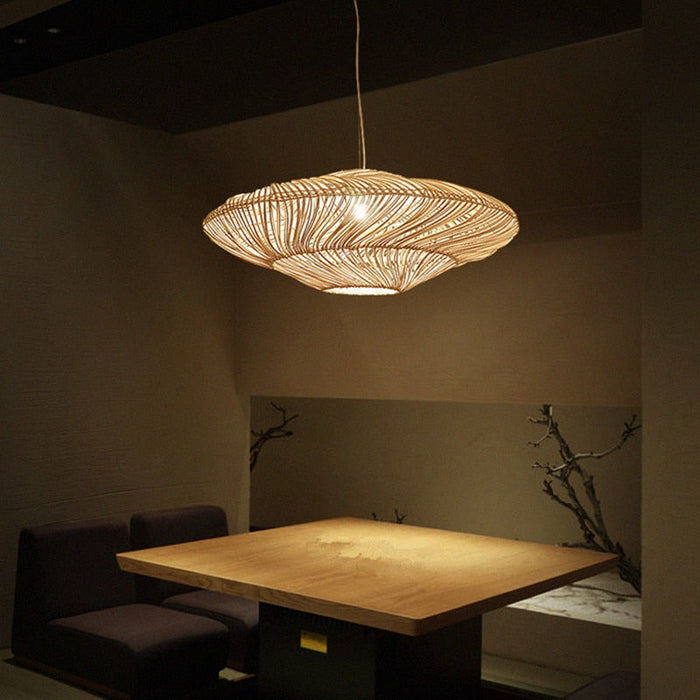 Claria - Vintage-Hängeleuchte aus Rattan, handgeflochten