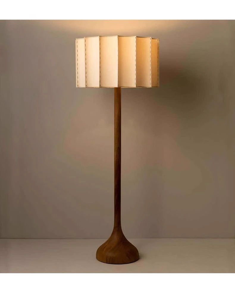 Wabi - Sabi Stehleuchte aus Holz mit Stoffschirm