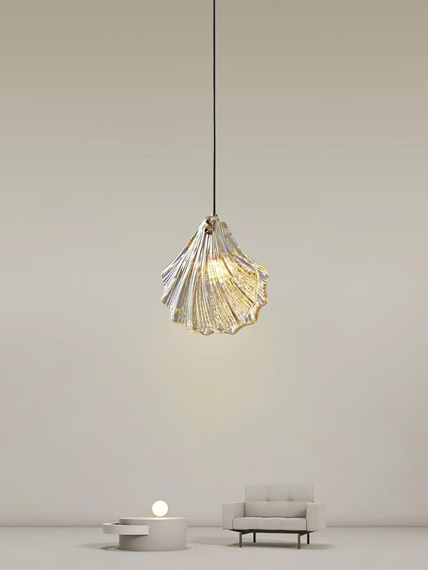 Shell“ - Mini-Pendelleuchte Shell aus Messing und Glas