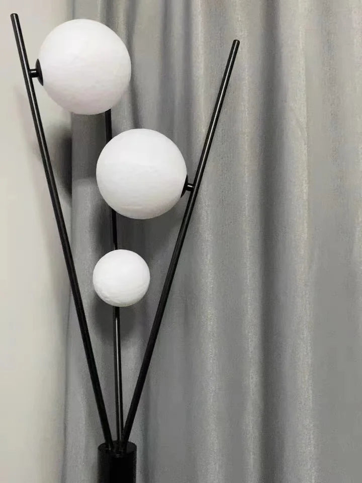 LunaGlow - 3D-Mond-Stehleuchte mit Stativ