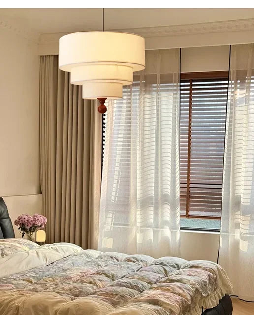 Polara - Boho-Hängeleuchte aus Stoff in Grün/Beige mit Holz-