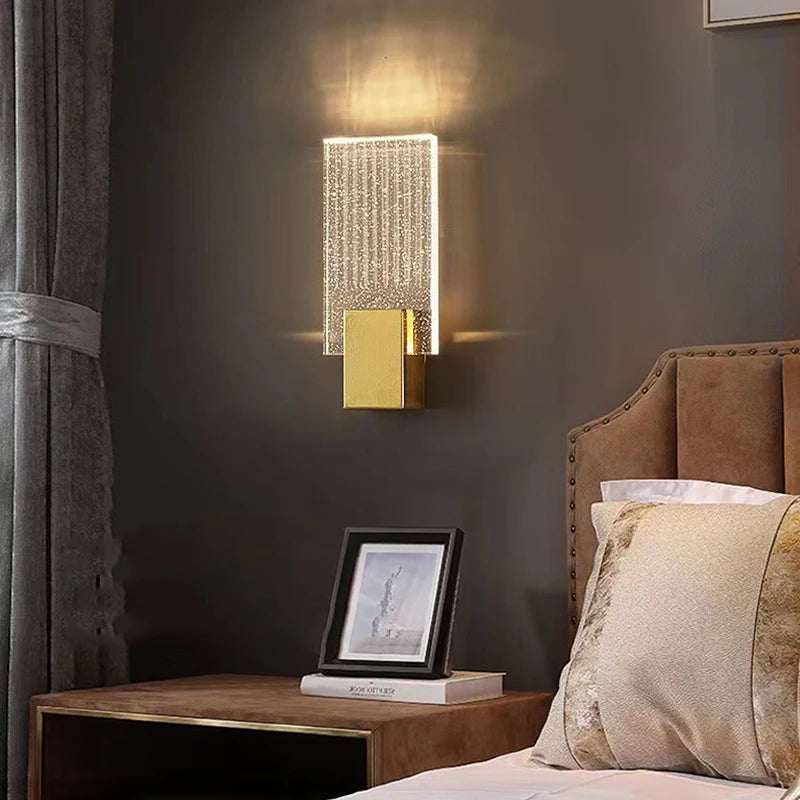 Wallix - Goldene LED-Wandleuchte mit Kristallblasen