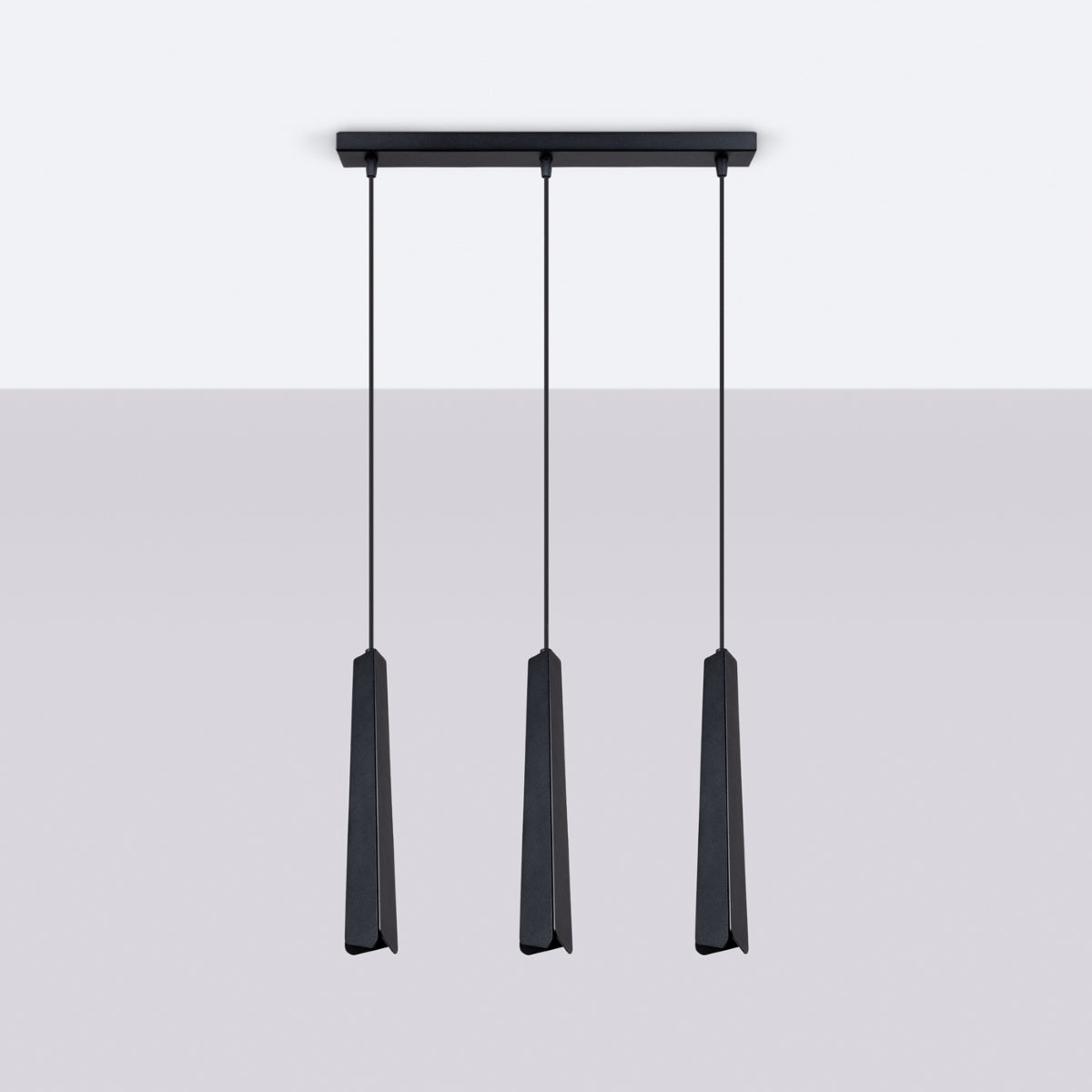 PRYSM - 3-flammige Pendelleuchte, Stahl schwarz, 45 x 5 x