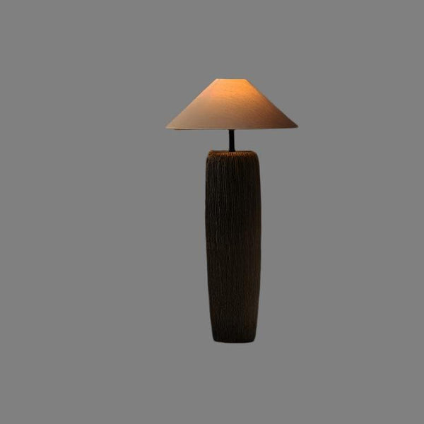 Rustikale - Stehlampe mit Stoffschirm