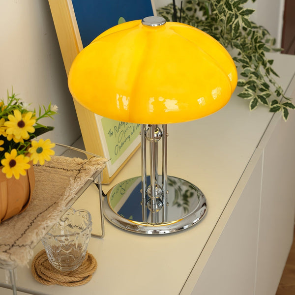 Lino - Bauhaus-Pilz-Tischleuchte mit bernsteinfarbenem