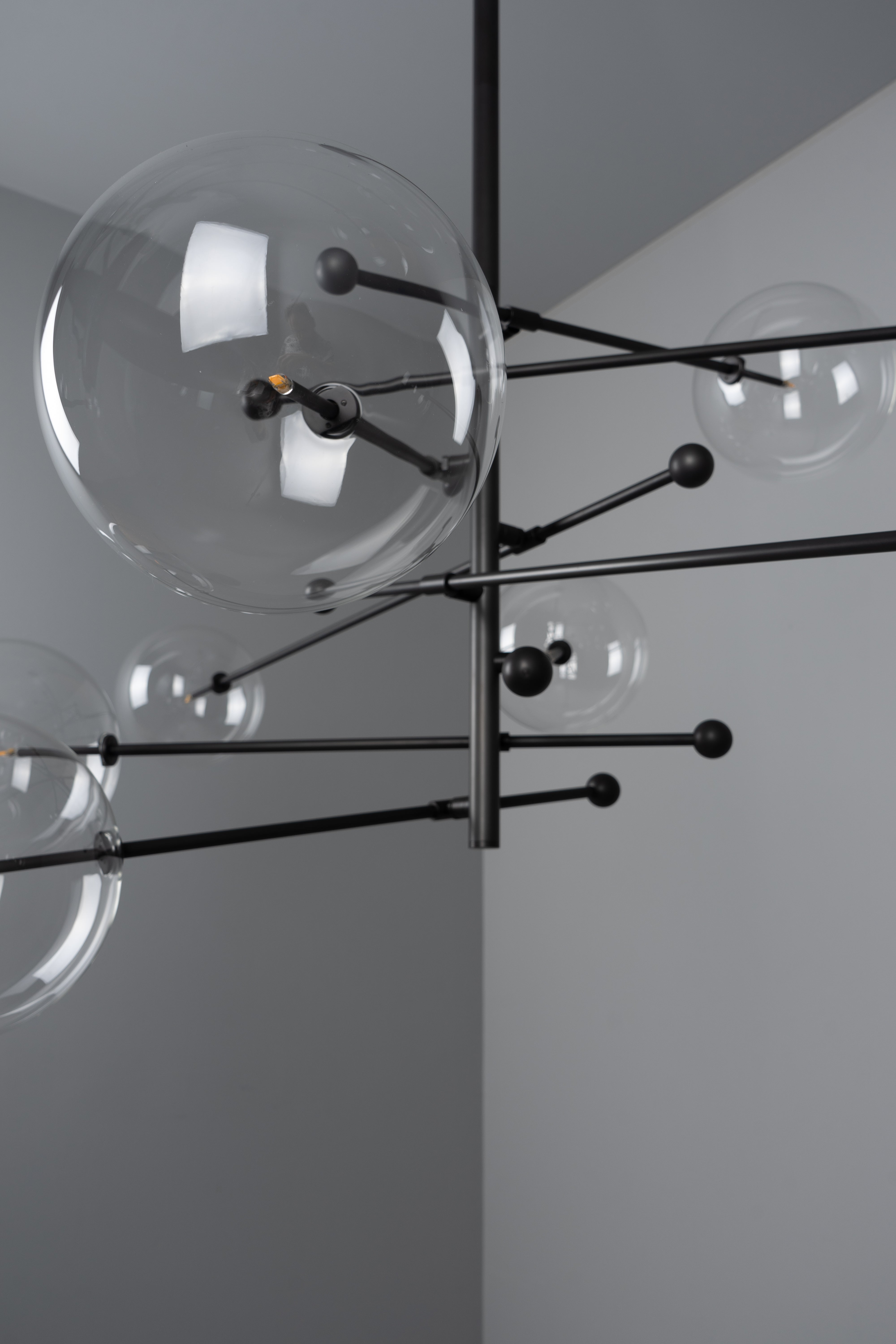 Aurela - Kronleuchter aus Metall und Glas mit 8 Armen