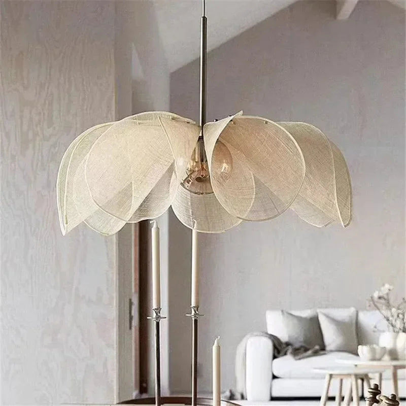 SabiFlora - Stoff-Hängelampe Wabi-Sabi Blumenform, E27 LED