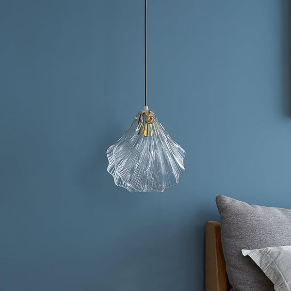 Shell“ - Mini-Pendelleuchte Shell aus Messing und Glas