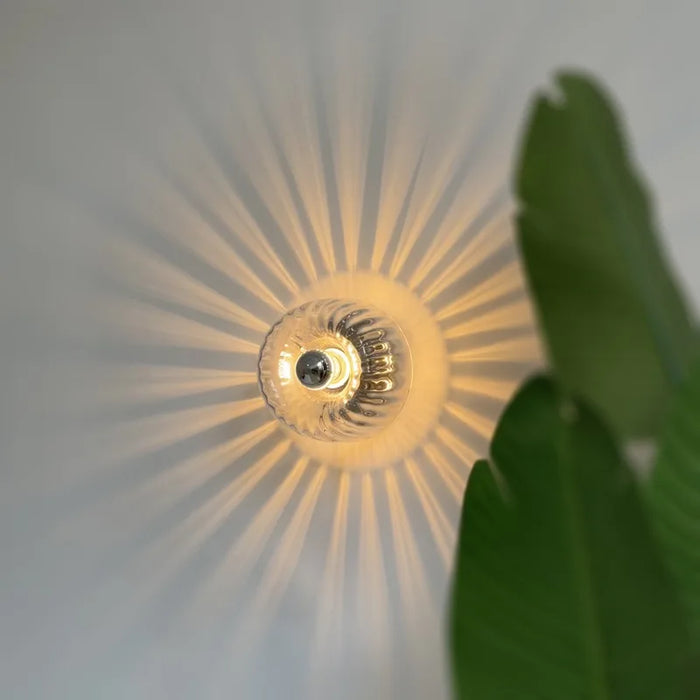 Skandinavische - Bauhaus-Wandleuchte, Glas