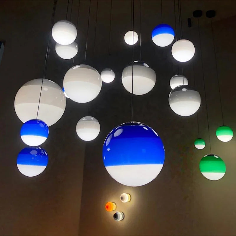 Polara - Pendelleuchte aus Glaskugel E14