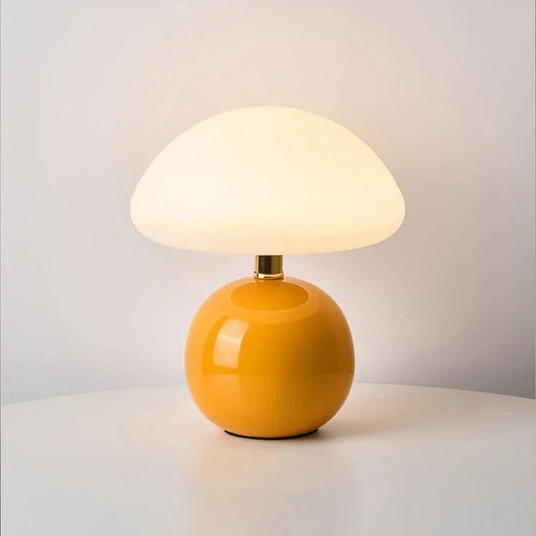 Französische - Pilz-Tischleuchte in Creme