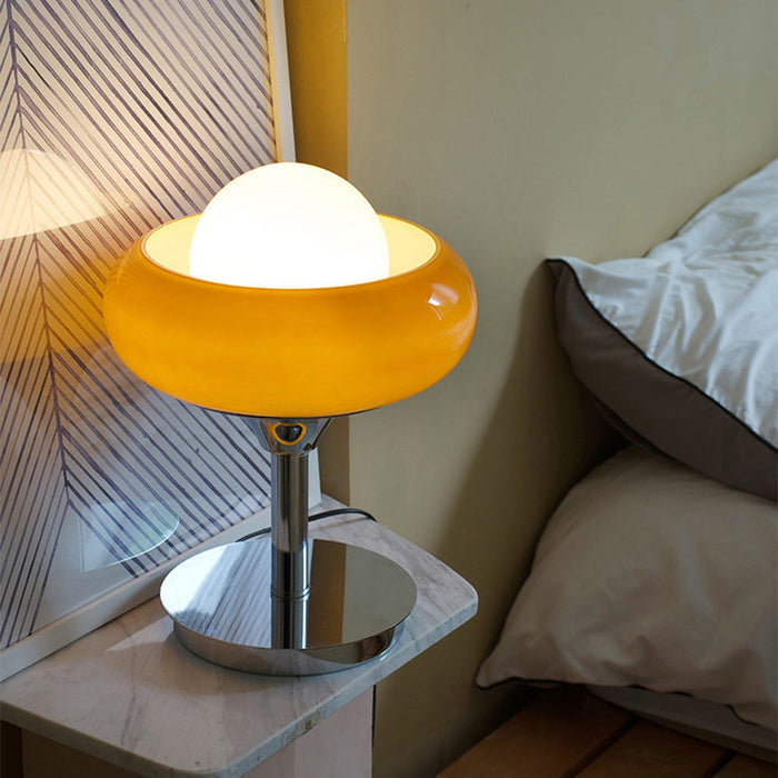 Lino - Vintage Bauhaus-Tischleuchte aus Glas, gelb