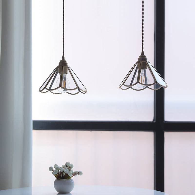 Zenita - Pendelleuchte aus Messing und Glas mit gedrehtem