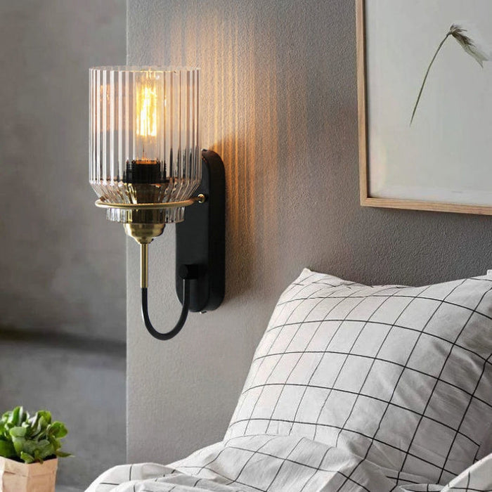 Murano - Vintage-Wandleuchte mit geriffeltem Glasschirm