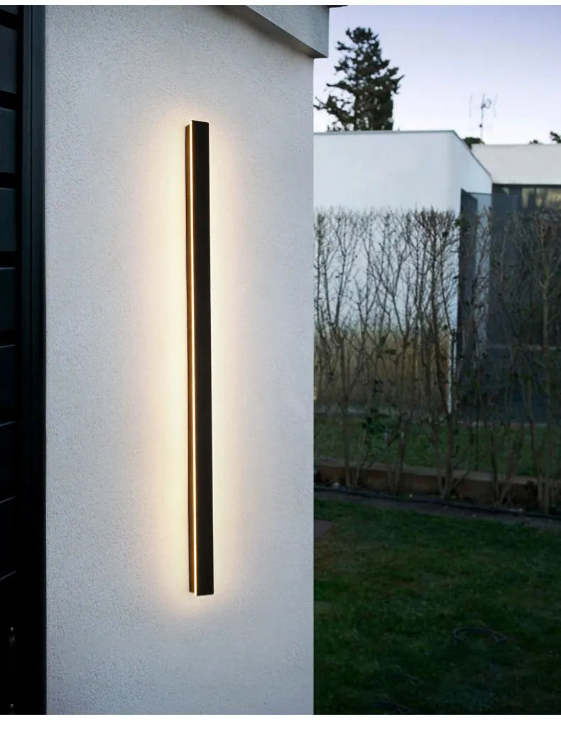Lumera - LED-Wandleuchte, schwarzes Acryl