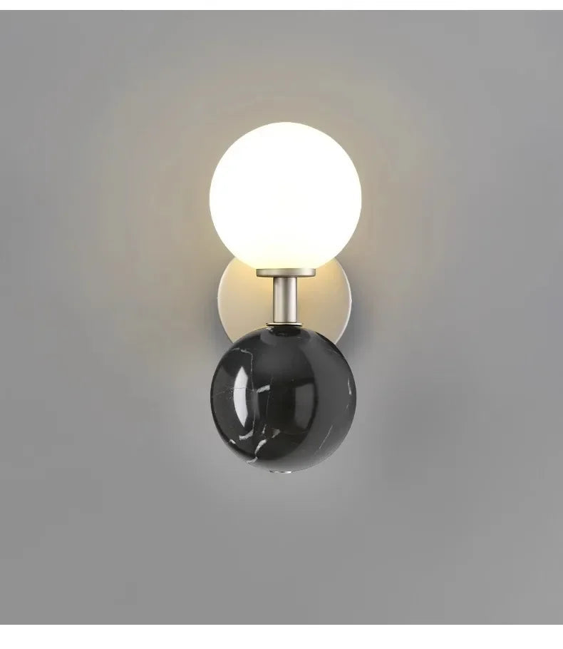 Luxuriöse - LED-Wandleuchte in Marmoroptik im nordischen