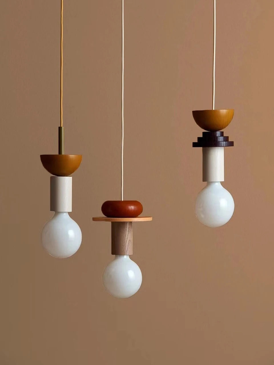 Vortex - LED-Hängeleuchte aus Holz, E27-Fassung im