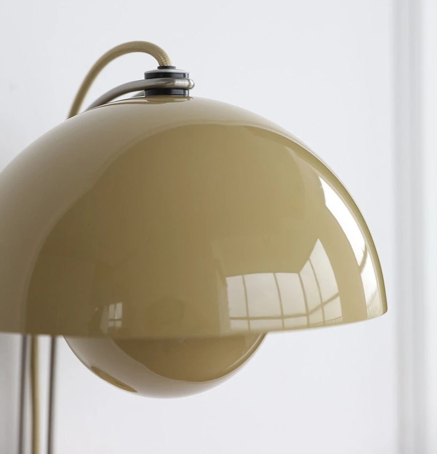 Skandinavische - Wandleuchte E27 mit integrierter LED