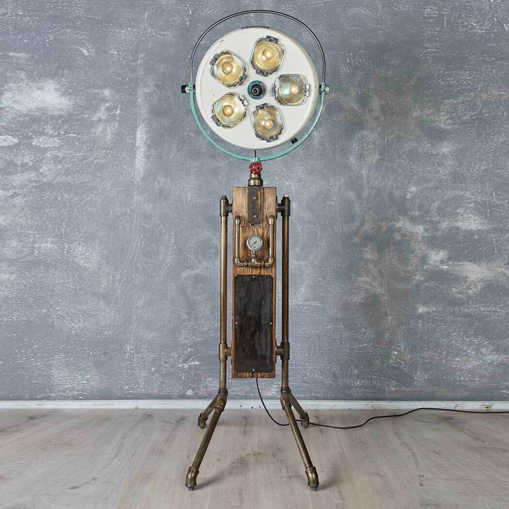 Schweine - Goldene Schweine - Stehlampe, antike