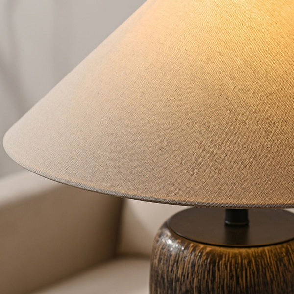Rustikale - Stehlampe mit Stoffschirm