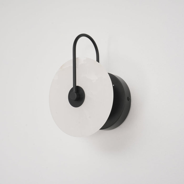 Beruhigende - LED-Wandleuchte in Alabaster-Optik