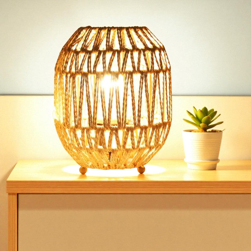 Rattan-Lampe für eine gemütliche und einladende Atmosphäre in jedem Raum