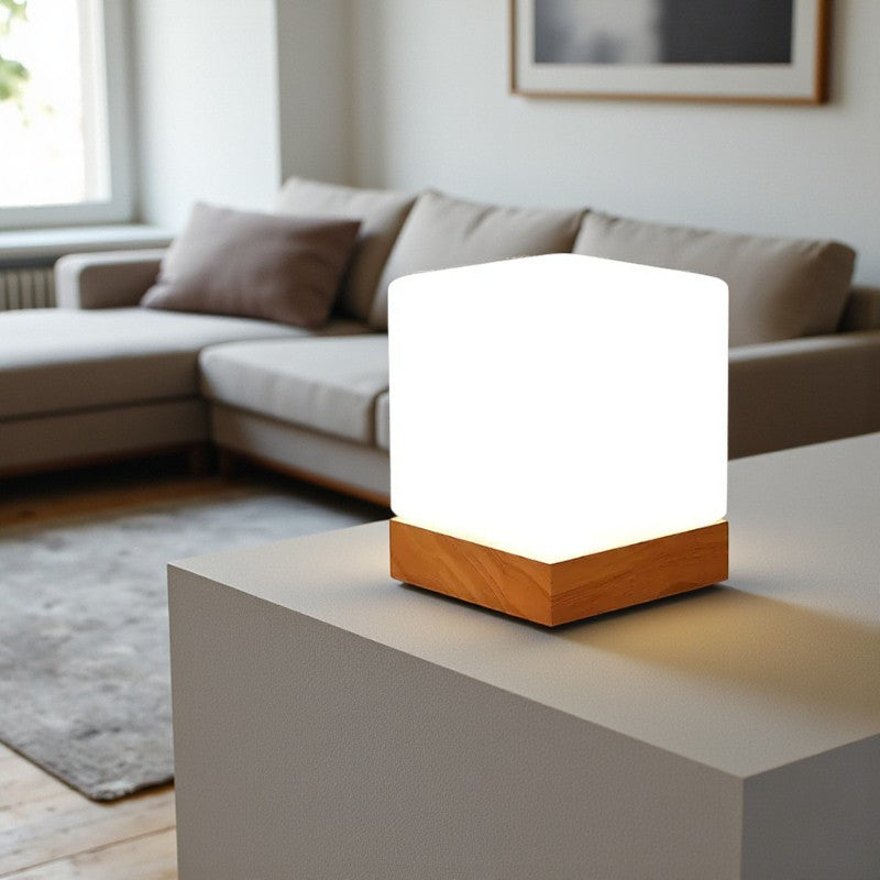Würfelförmige Nachttischlampe mit sanftem Licht für Schlafzimmer und Wohnbereiche
