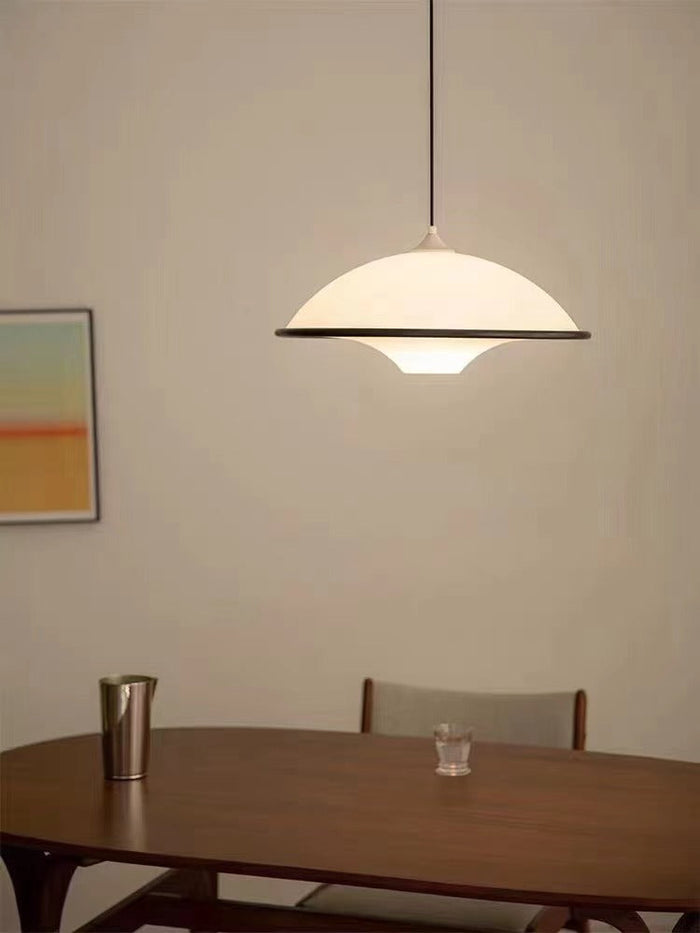 UFO - Pendelleuchte Minimalistisch
