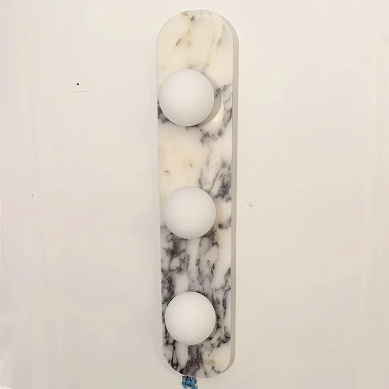Luara - LED-Wandleuchte aus Naturmarmor mit 2-3 Kugelköpfen