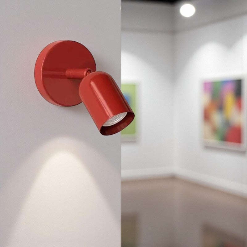 Wandleuchte mit schwenkbarem Kopf und einstellbaren Farbtemperaturen