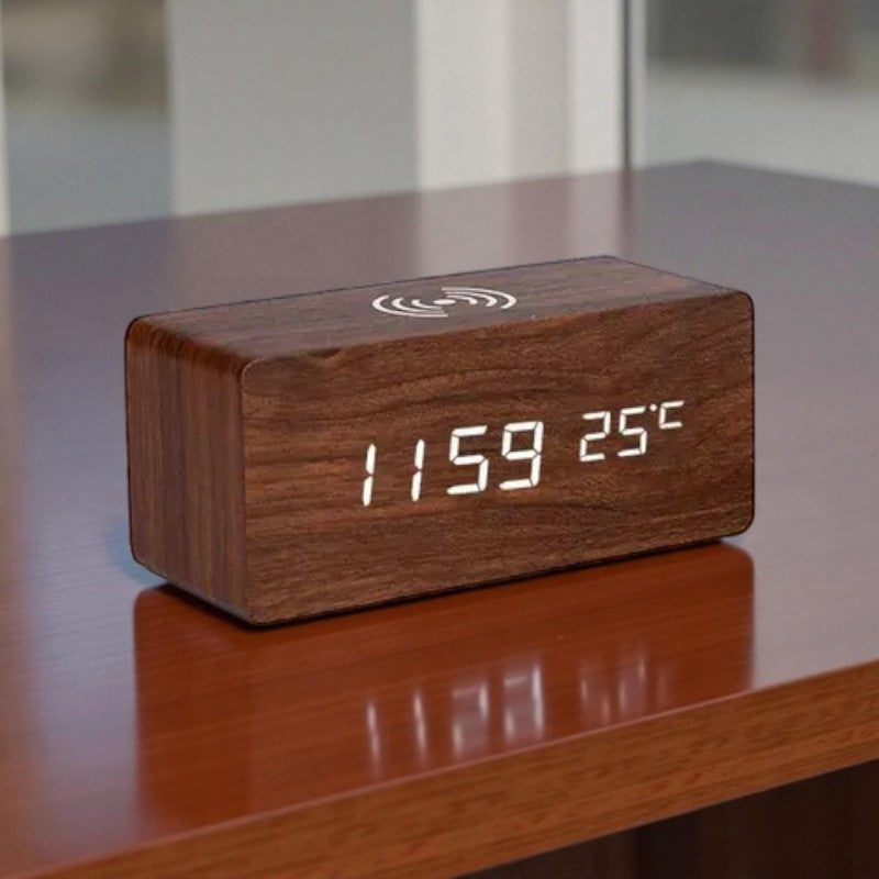 Holz-Wecker mit kabellosem Laden und LED-Anzeige