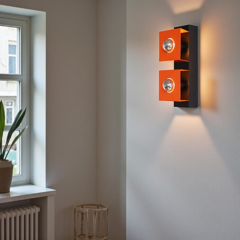 Retro Rechteckige Eisen Wandleuchte mit 2 Lichtquellen für doppelte Beleuchtung