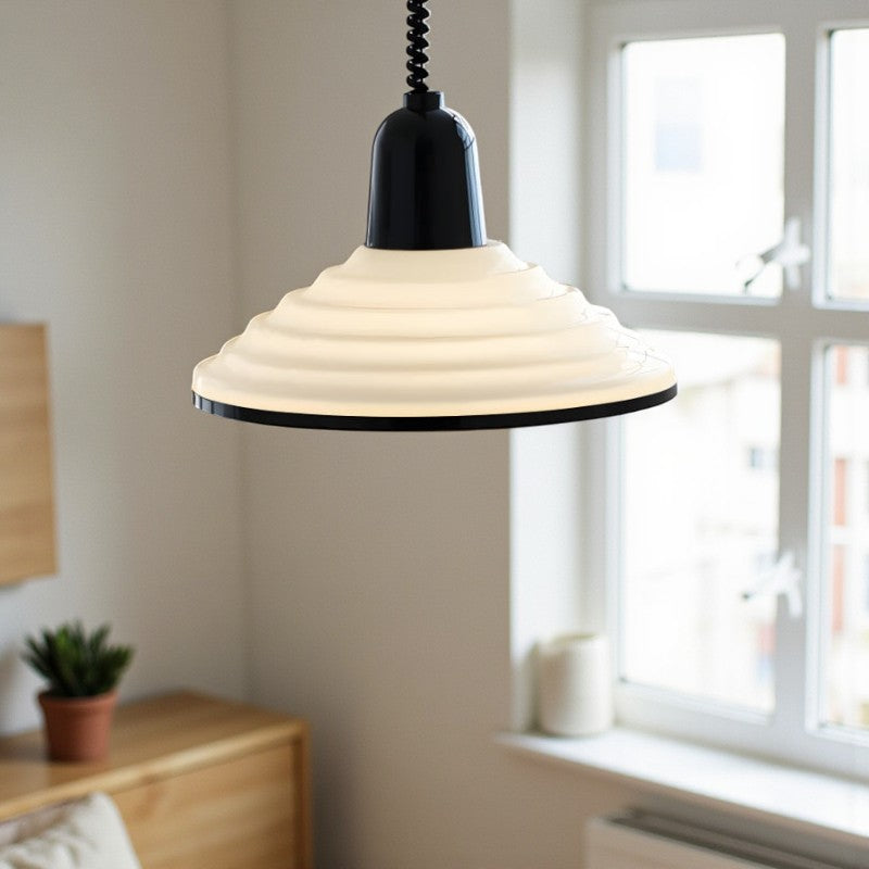 Hängeleuchte mit Pendeldesign für Innenbeleuchtung